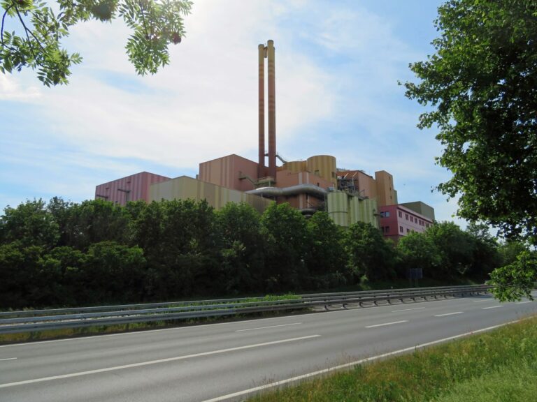 NACHGEFRAGT: Bevorratung von Müll für die Fernwärmeerzeugung in Heizperioden