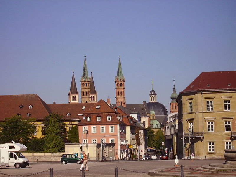Blick vom Residenzplatz in die Hofstraße